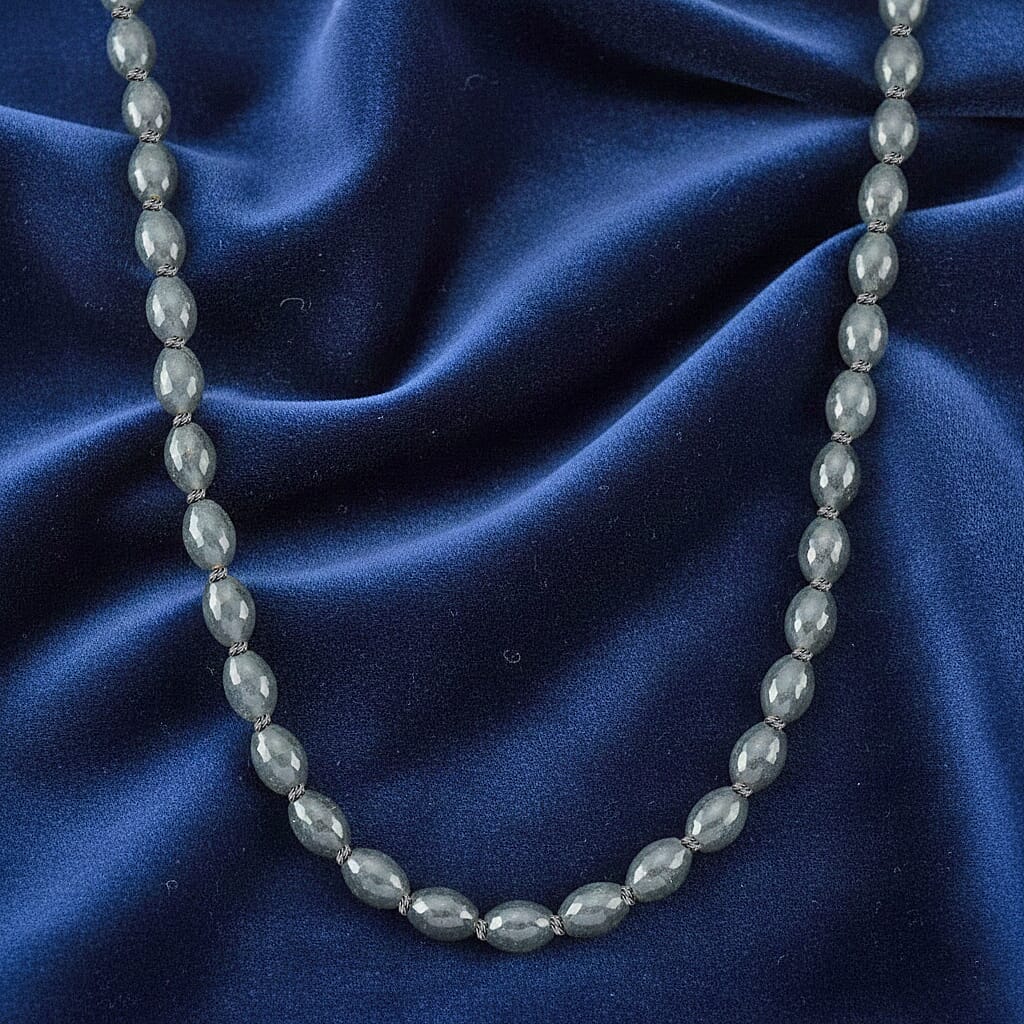 Natürlicher Olmek Jadeit Halskette ca. 50 cm 925 Silber Rhodiniert ca. 350,00 ct.