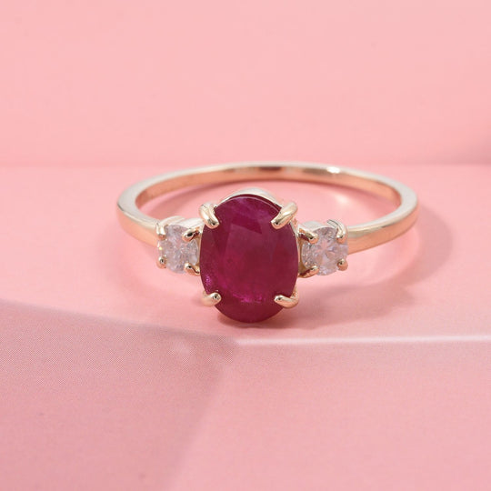 AAA Natürlicher burmesischer Rubin, Weißer Diamant Ring 585 Gelb Gold (Größe 17.00) ca. 2.17 ct