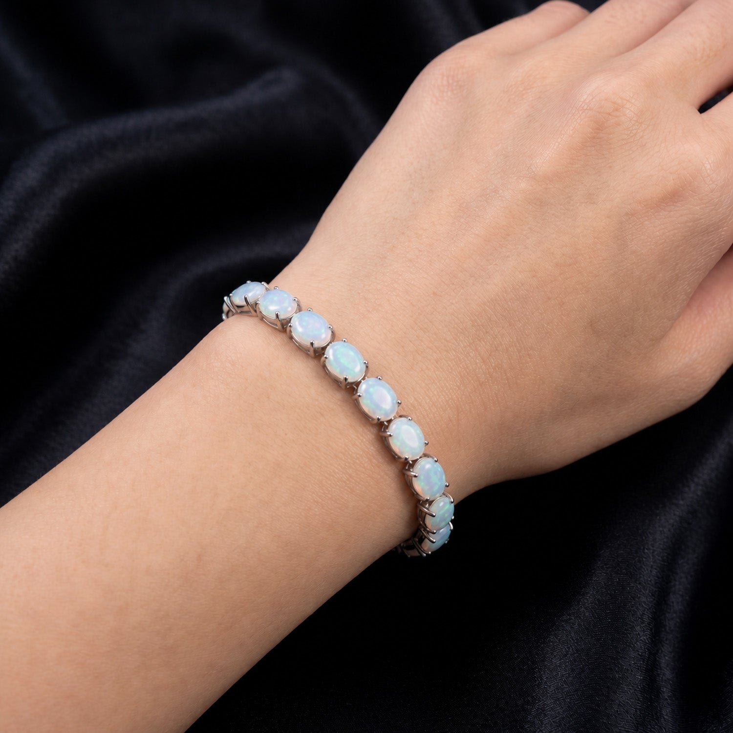 AA Natürlicher, äthiopischer Welo Opal Armband ca. 19 cm 925 Silber rhodiniert ca. 16.25 ct