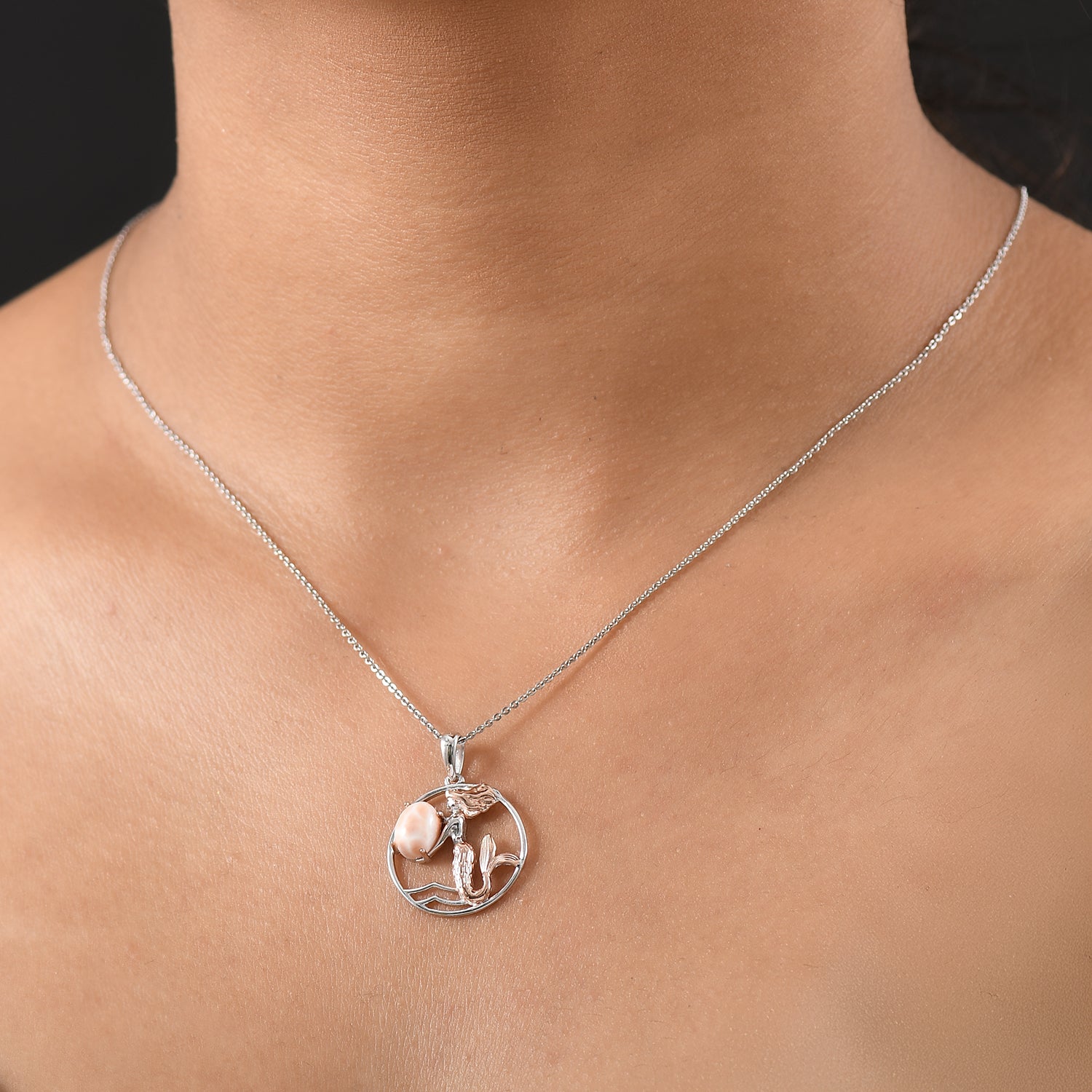 D’joy AA Natrolith Anhänger 925 Silber Überlagerung aus Roségold und Platin ca. 1.16 ct