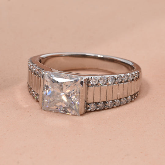 Moissanit Ring 925 Silber rhodiniert (Größe 18.00) ca. 2,22 ct
