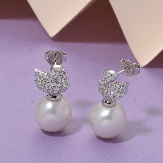D'Joy weiße Edison Perle und Moissanit Ohrringe, 925 Silber rhodiniert