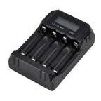 Kompakt-Ladegerät für AA/AAA NiMH - 4 Schächte, LCD, USB