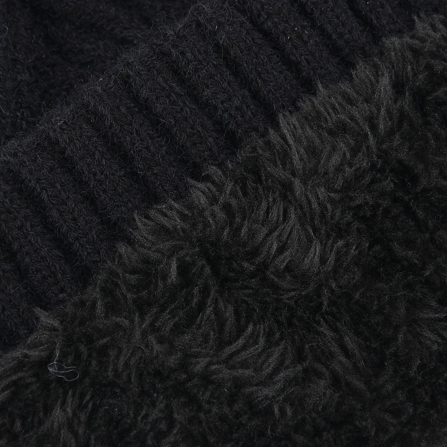 Schwarz