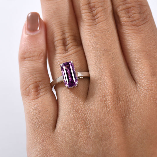 AAAA Kunzit Ring 375 Gold (Größe 21.00) ca. 4,06 ct