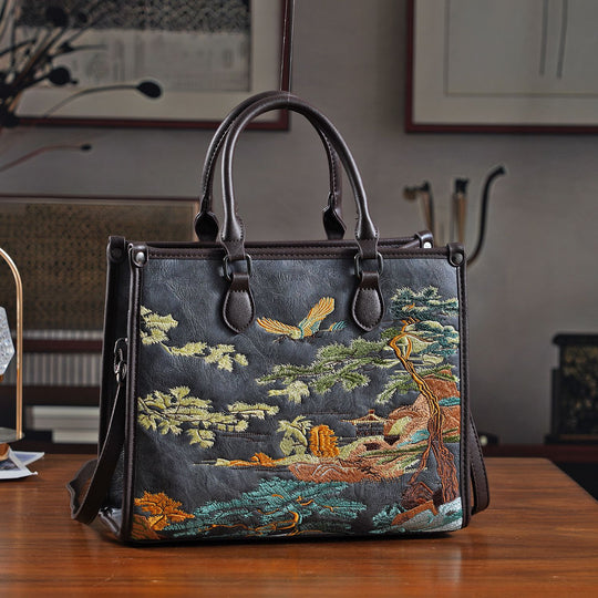 Bestickte Crossbody Tasche, Kunstleder, Blumen Design, 32 x 12 x 25 cm, Rot