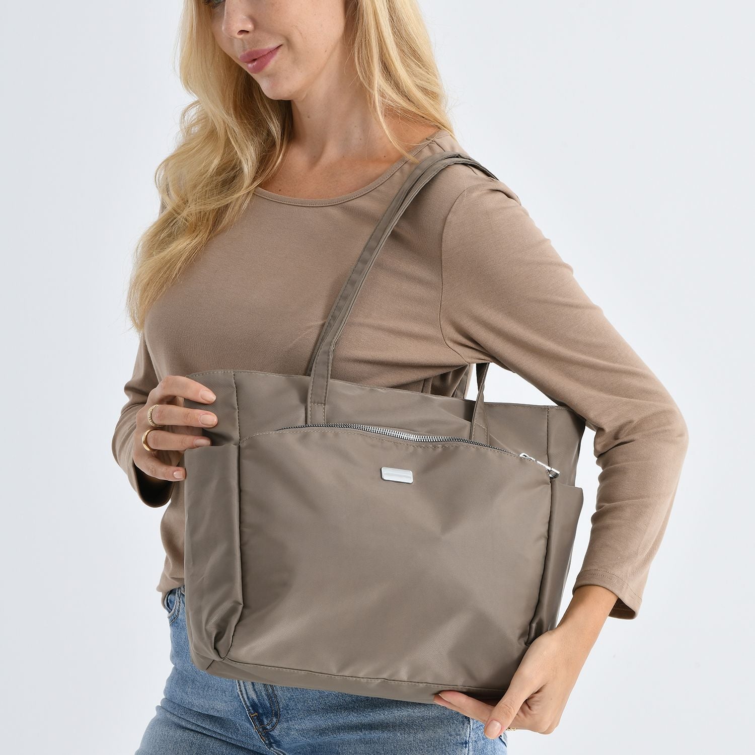 Dunkel Khaki