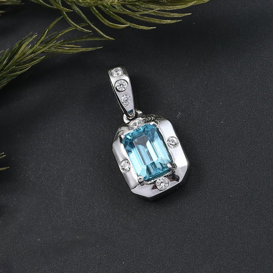 D'Joy AAA Blauer Zirkon, Weißer Zirkon Anhänger 925 Silber rhodiniert ca. 1.35 ct