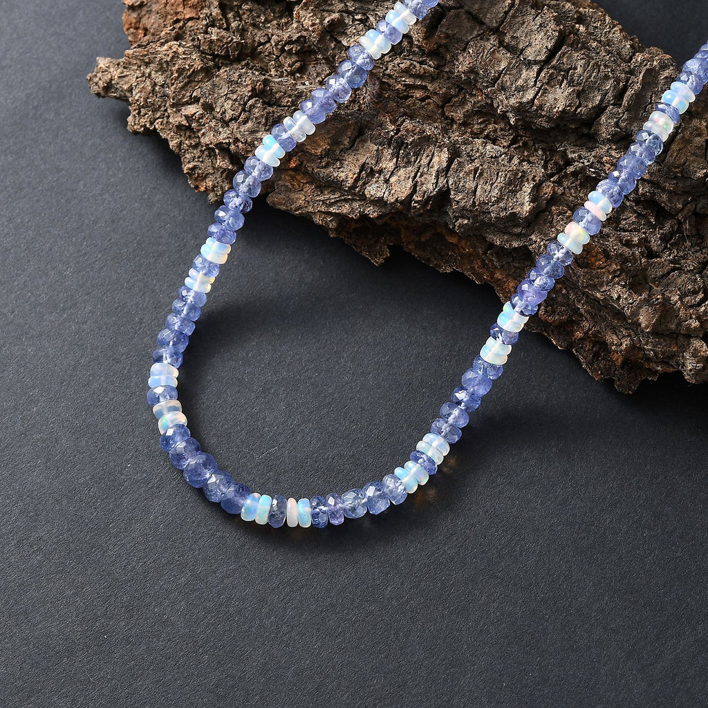 D'Joy Tansanit, Natürlicher, äthiopischer Welo Opal Halskette ca. 45 cm 925 Silber rhodiniert ca. 55,00 ct.