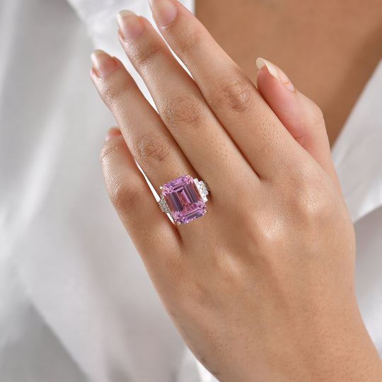 LUXORO AAA Patroke Kunzit, Weißer Diamant Ring 585 Rosa Gold (Größe 19.00) ca. 14.87 ct