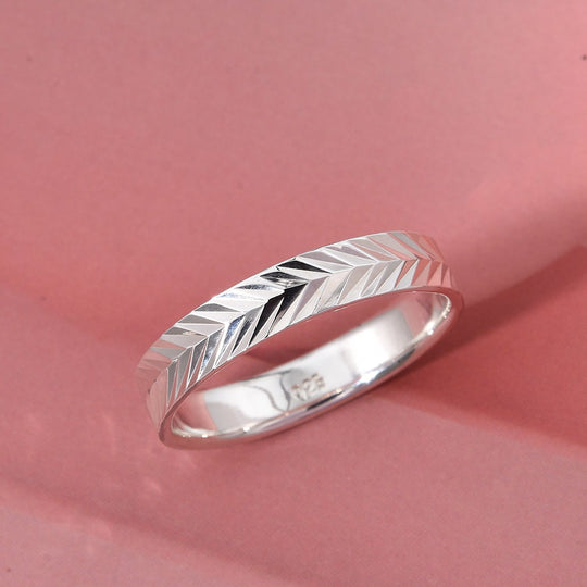 925 Silber Ring (Größe 20.00) ca. 2,40g