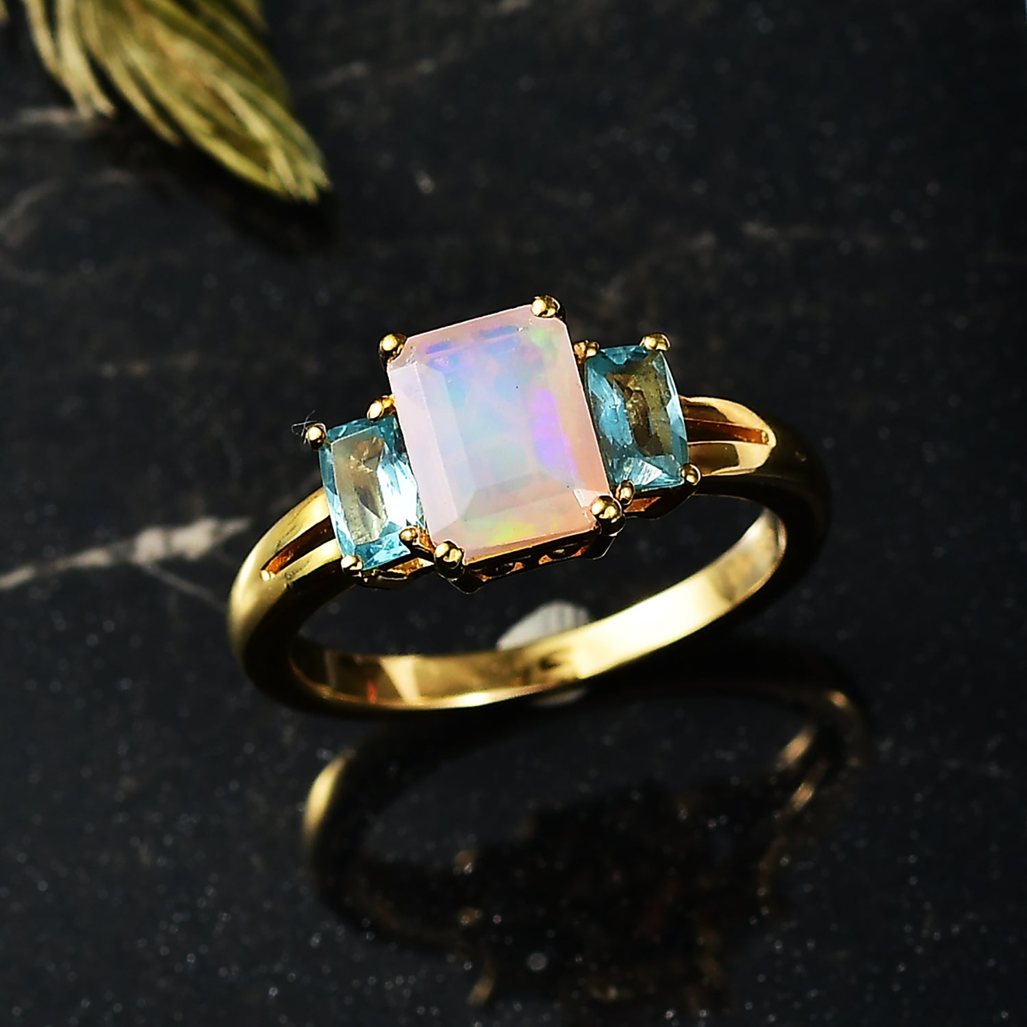D'Joy AA Natürlicher, äthiopischer Welo Opal, Paraiba-Blau-Apatit Ring 925 Silber vergoldet (Größe 17.00) ca. 1.53 ct