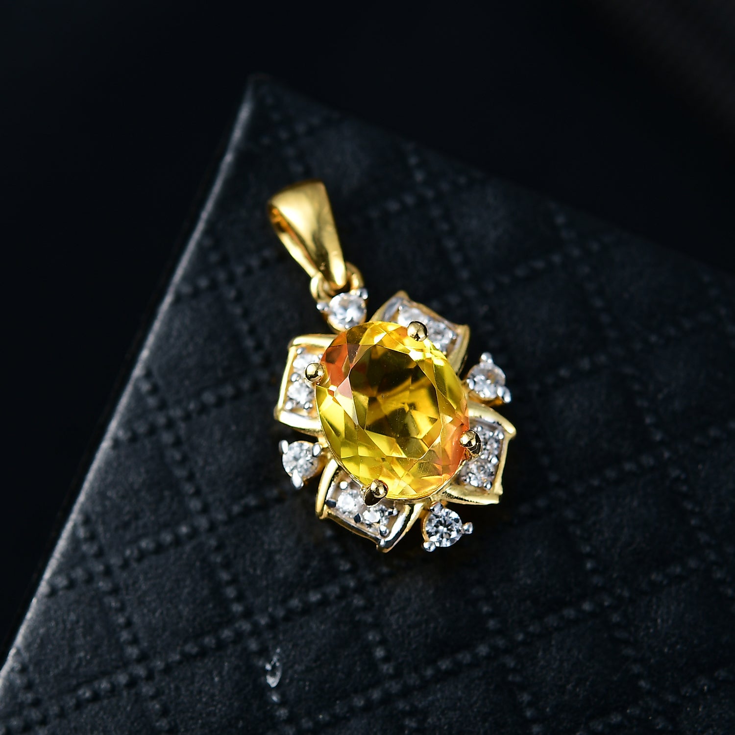 D'Joy Sphaleros Quarz, Weißer Zirkon Anhänger 925 Silber 750 Gelb Vergoldet ca. 3.46 ct