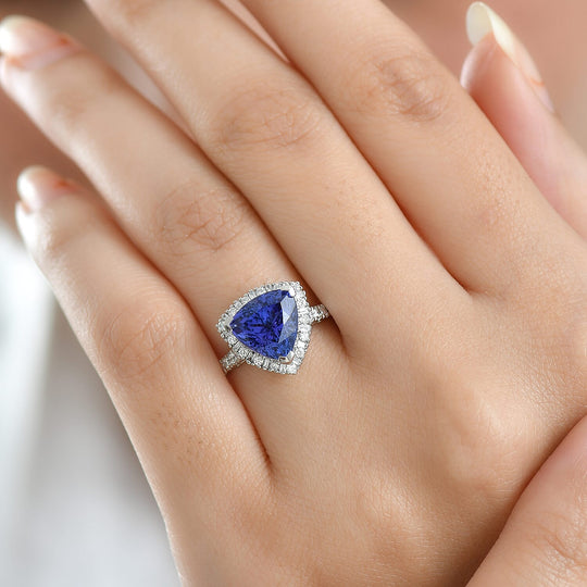 Rhapsody AAAA Tansanit, Weißer Diamant AGI zertifiziert Ring 950 Platin (Größe 17.00) ca. 3.62 ct