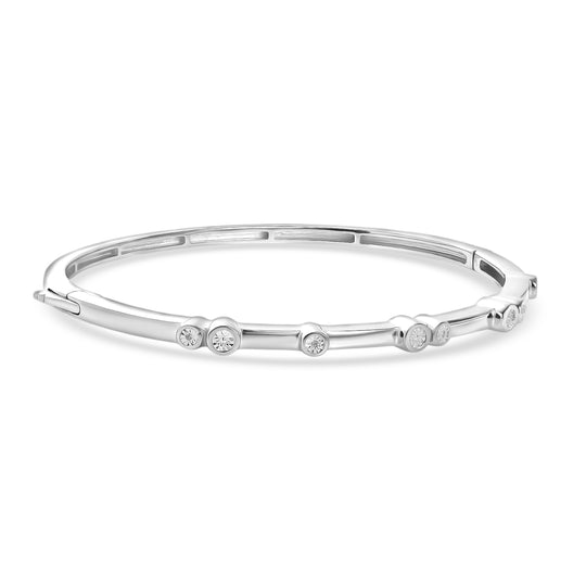 EVER TRUE Weißer Diamant Armreif ca. 19 cm Nickelfreies Messing, Silberfarben