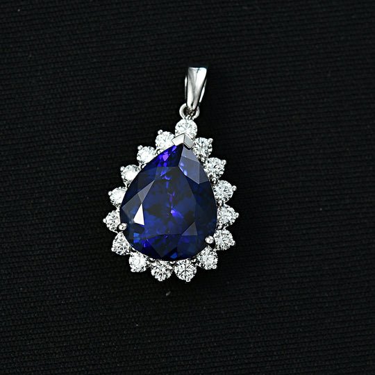 Rhapsody AAAA Tansanit, Weißer Diamant Anhänger 950 Platin ca. 10.91 ct