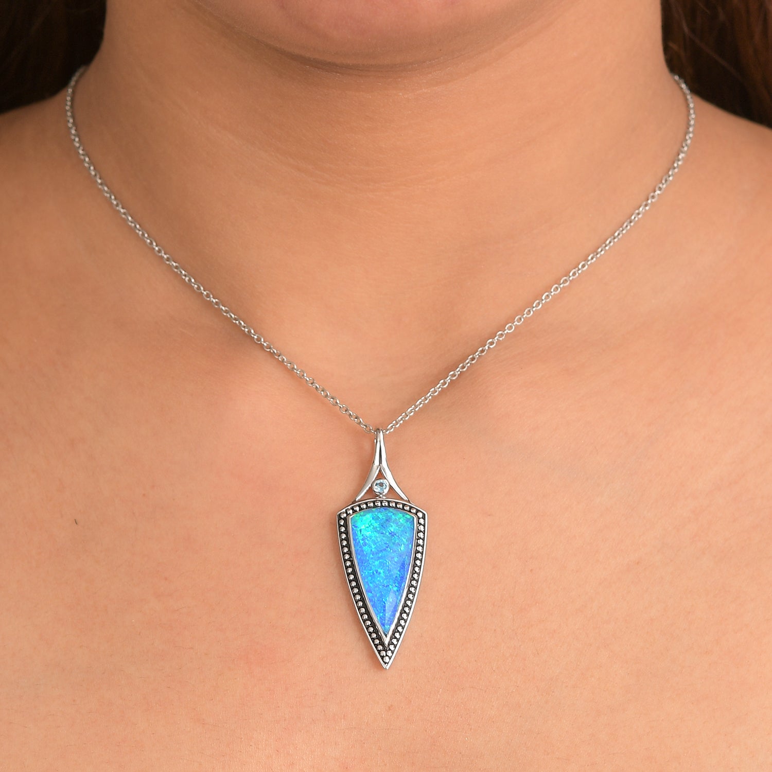 Sajen Silber - Blauer Opaltraum (Dublett), Schweizer Blauer Topas Anhänger 925 Silber rhodiniert ca. 8.90 ct
