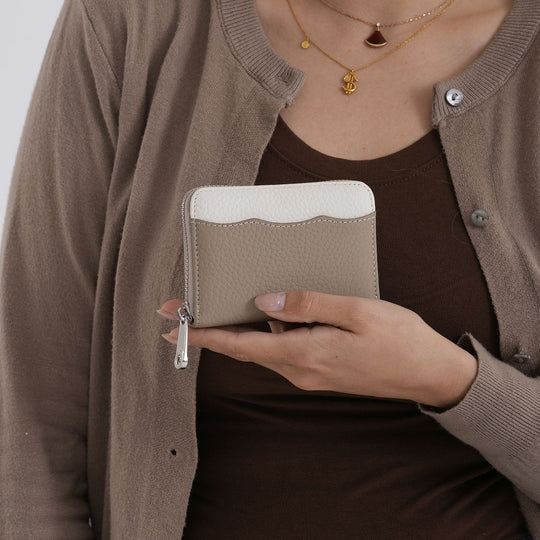 Echtleder Geldbörse mit RFID Schutz 11.5 x 8.5 x 2.5 cm Beige