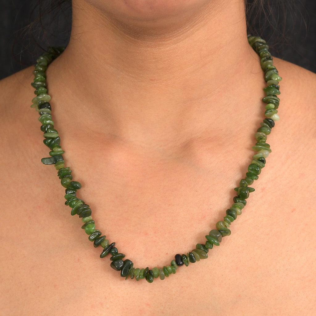 Nephrit Halskette 76 cm ca. 385.00 ct