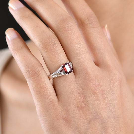 EVER TRUE Roter Granat Ring Nickelfreies Messing (Größe 18.00) ca. 1,90 ct