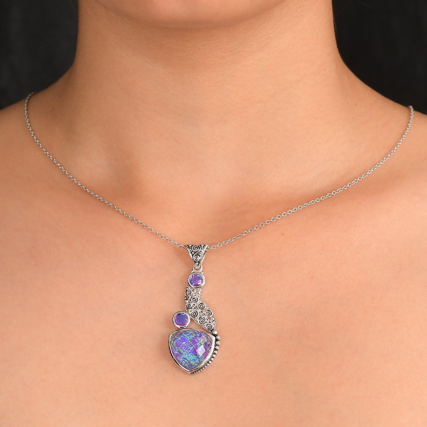 Sajen Silber-Opal Dublett, Regenbogen Lavendel Anhänger 925 Silber rhodiniert ca. 12.60 ct