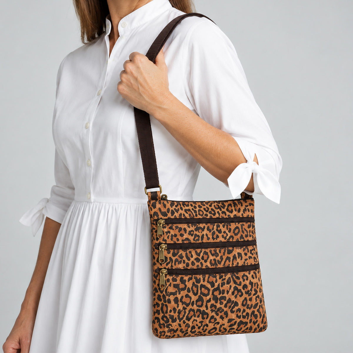 LA MAREY 100% Genuine Leather Cross body bag in Suede Leopard Print Color : Tan Size:24 x 20 x 2 cm