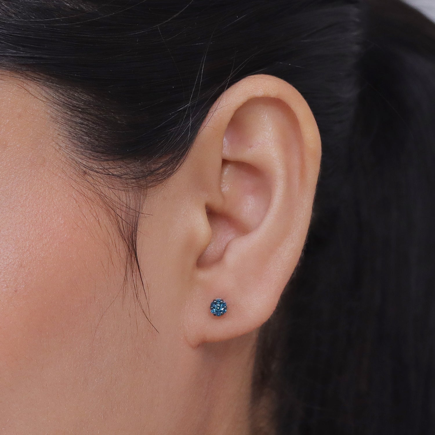D'Joy Blauer Diamant Ohrringe 925 Silber Rhodiniert (10-15 Werktage Lieferzeit)