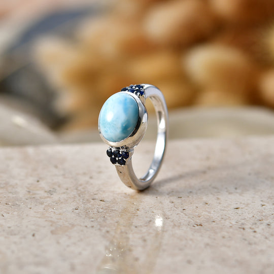 D'Joy Larimar, Blauer Saphir Ring 925 Silber Platiniert (Größe 20.00) ca. 3,31 ct