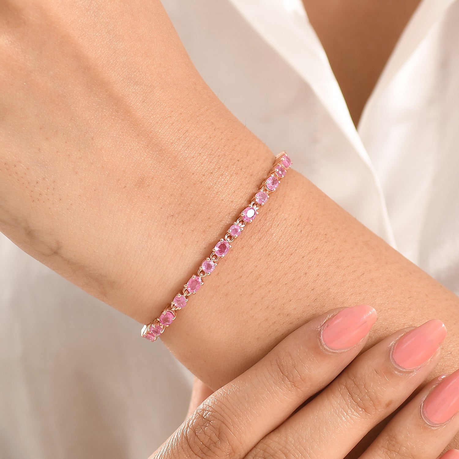 D'Joy Ilakaka Rosa Saphir (Fissure gefüllt), Weißer Diamant Armband ca. 19 cm 925 Silber 750 Roségold vermeil ca. 7,59 ct.