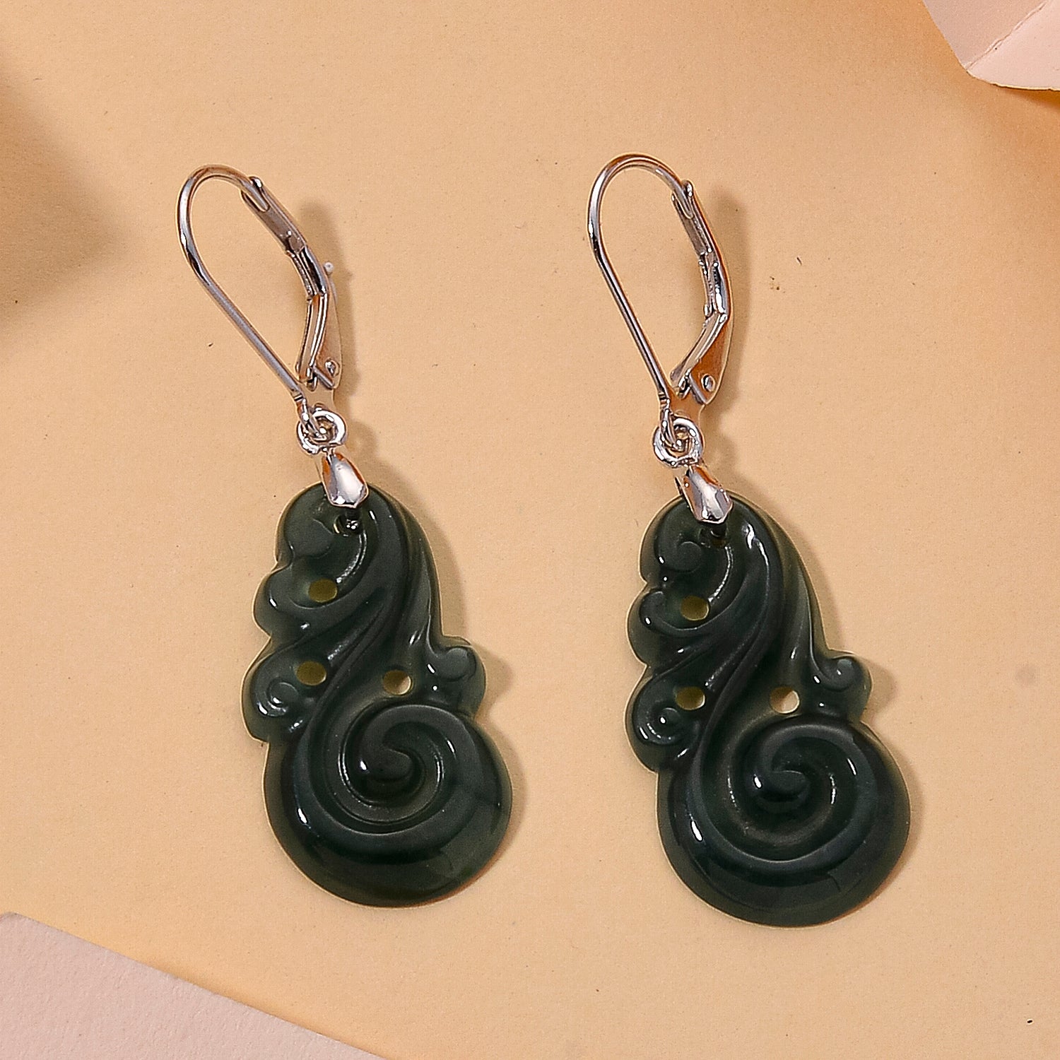 D'Joy Natürlicher Olmek Jadeit Ohrringe 925 Silber Rhodiniert ca. 10.00 ct