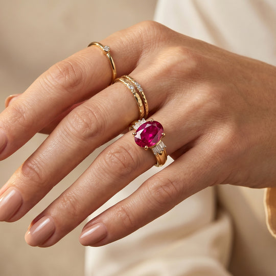 LUXURIANT - AAA Lab Grown Rubin, Weißer Diamant Ring 925 Silber Gold (Größe 21.00) ca. 2,77 ct