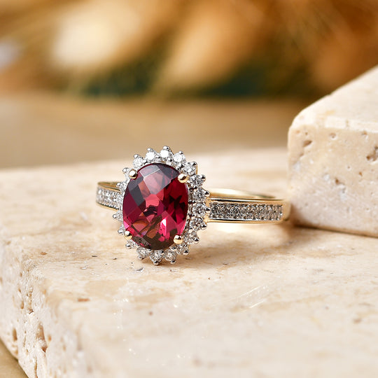 LUXURIANT  (10-16 Werktage Lieferzeit)  2,84 ct. AAA Farbwechsel Granat und Labor Diamant Ring in 417 Gold