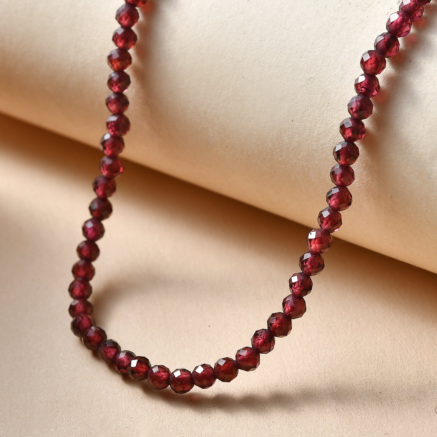 EVER TRUE Natürlicher Rhodolith Granat Halskette ca. 45 cm 316L Edelstahl ca. 48,00 ct.