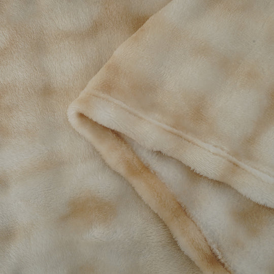 LIVMORE Kuscheldecke in Batik-Optik, 150 x 200 cm, Taupe