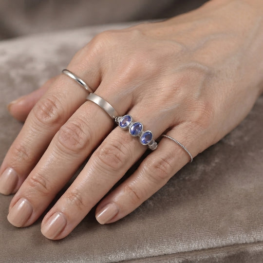 EVER TRUE Tansanit Ring 316L Edelstahl (Größe 19.00) ca. 1,04 ct