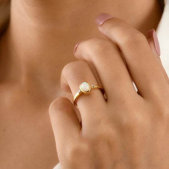 D'Joy AAA Natürlicher, äthiopischer Welo Opal, Weißer Diamant Ring 925 Silber 750 Vergoldet (Größe 21.00) ca. 0,62 ct