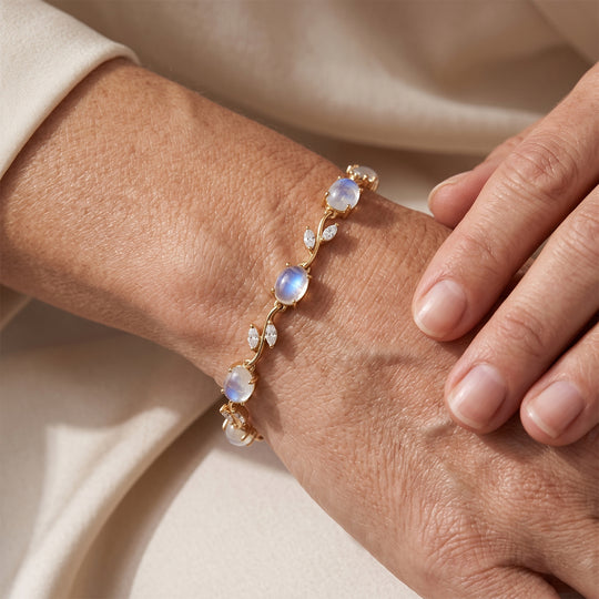 D'Joy Regenbogen Mondstein, Moissanit Armband ca. 20 cm 925 Silber 750 Gelbgold vermeil ca. 9,02 ct.