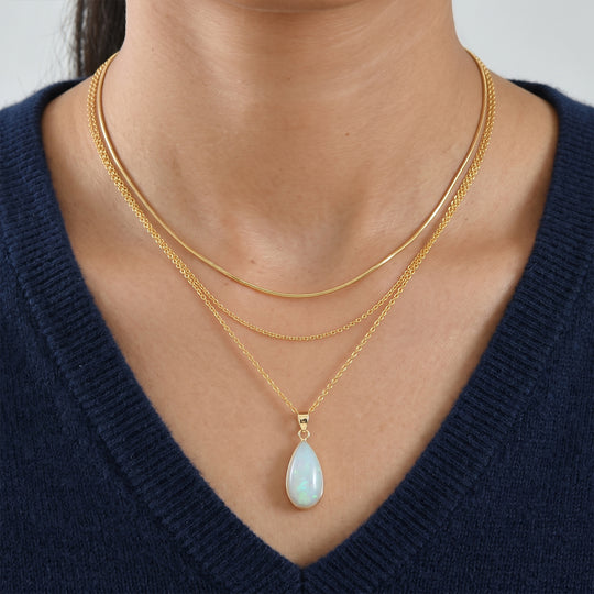 AAA Natürlicher, äthiopischer Welo Opal (Tropfen 20x10mm) Anhänger 375 Gold ca. 5.84 ct