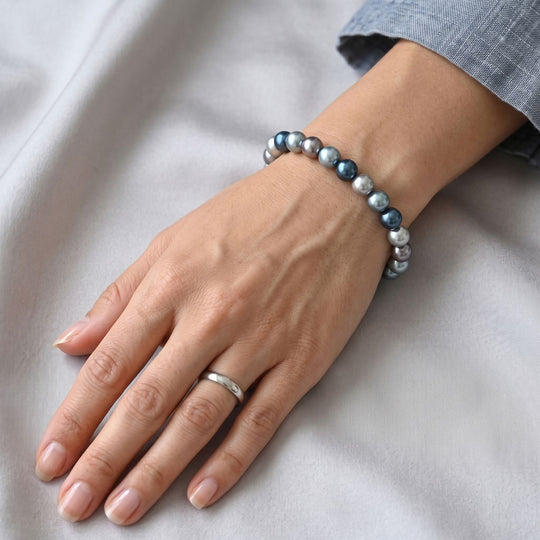Multi-blaues Muschelkernperlen flexibles Armband