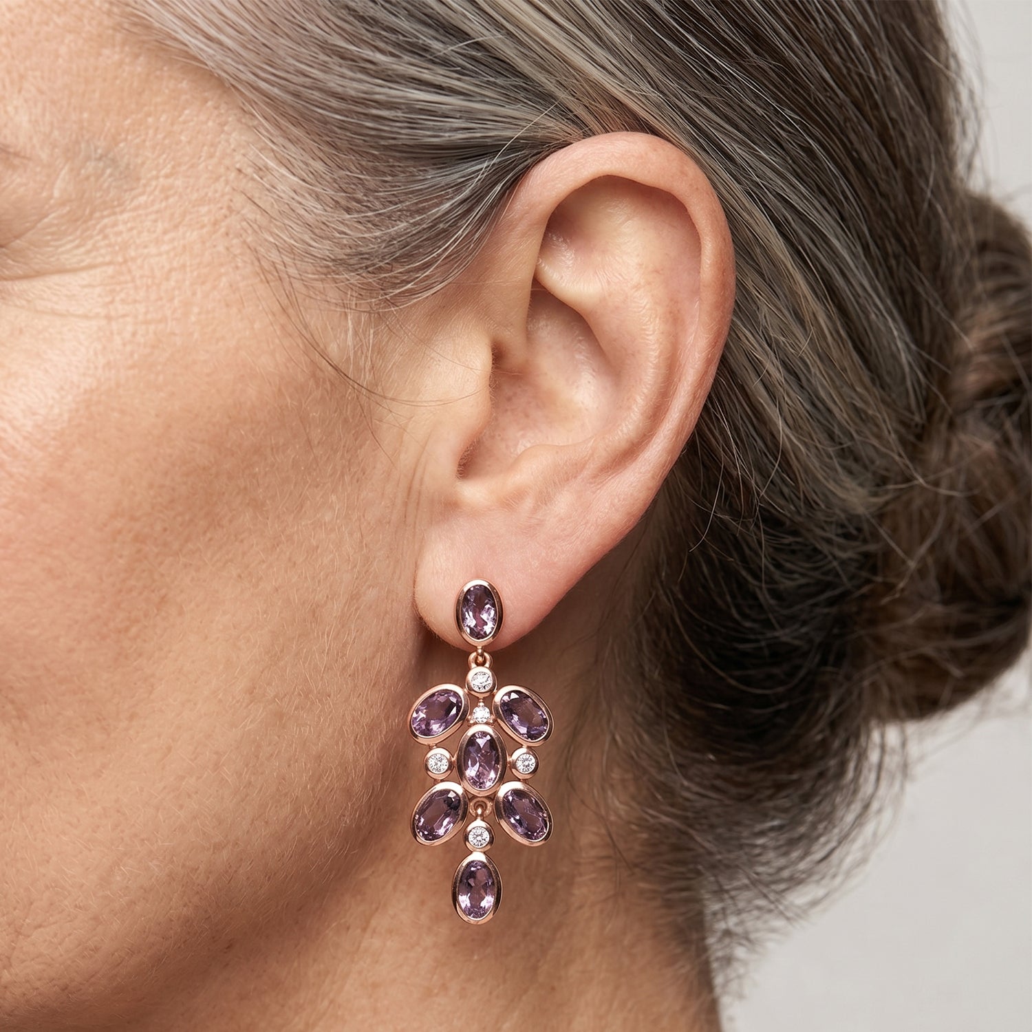 EVER TRUE Rose De France Amethyst, Weißer Zirkon Ohrringe 950 Kupfer ca. 6,41 ct.