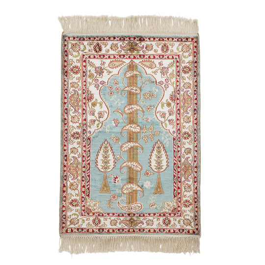 Hand made 100% Mulberry silk rug Hand made knot 300*300yarn per square foot, total around 523,126  knots material:100% Mulberry silk Packing:Roll in box