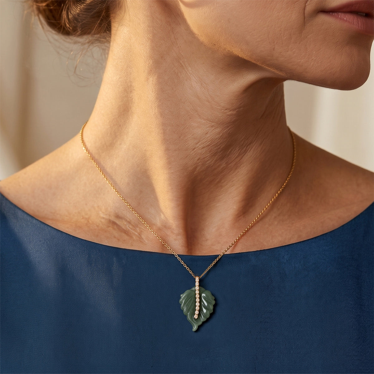 LUXURIANT DIAMOND - EXTREM SELTEN Olmek Jadeit, Lab Grown Diamant Anhänger 925 Silber Gelbgold Vermeil ca. 9.32 ct