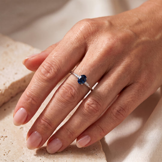 D'Joy London Blau Topas, Lab Grown Diamant Ring 925 Silber Platiniert (Größe 20.00) ca. 0,98 ct