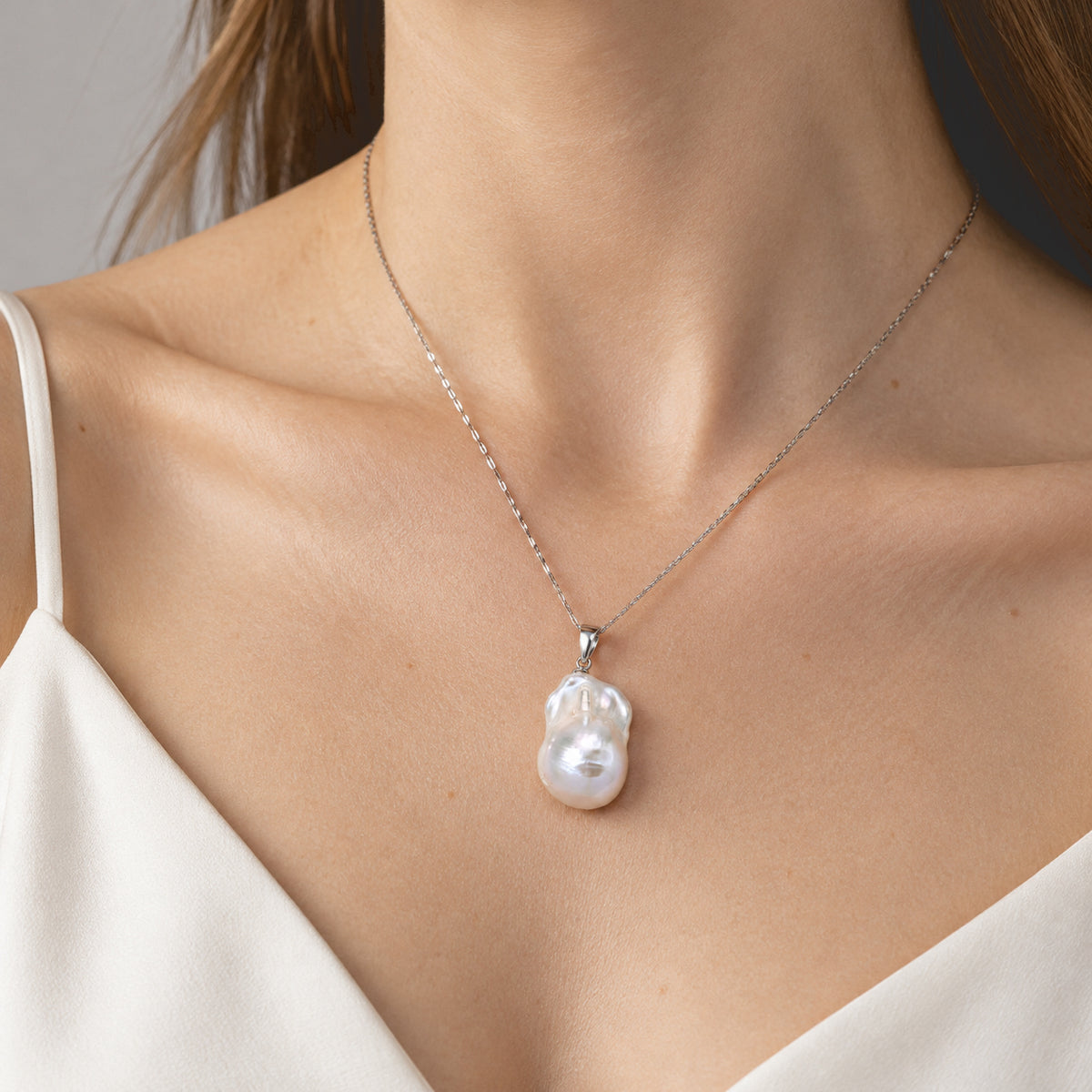 D'Joy Weiße Barockperle Anhänger 925 Silber Rhodiniert