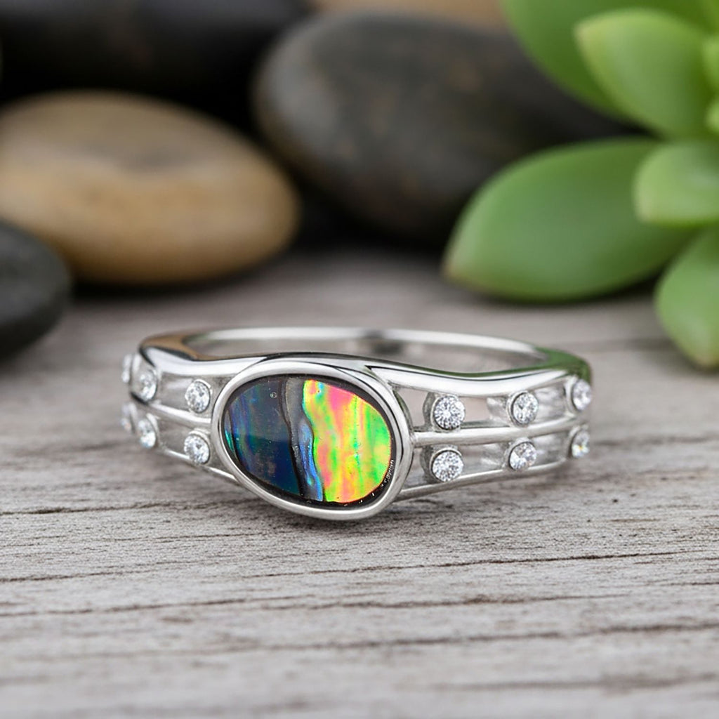 J Francis gefertigt mit SWAROVSKI- Abalone Muschel und weißer Kristall Ring und Ohrringe
