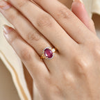 D'Joy afrikanischer Rubin, weißer Topas und Zirkon Ring und Anhänger mit 50cm Kette