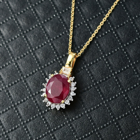 D'Joy afrikanischer Rubin, weißer Topas und Zirkon Ring und Anhänger mit 50cm Kette
