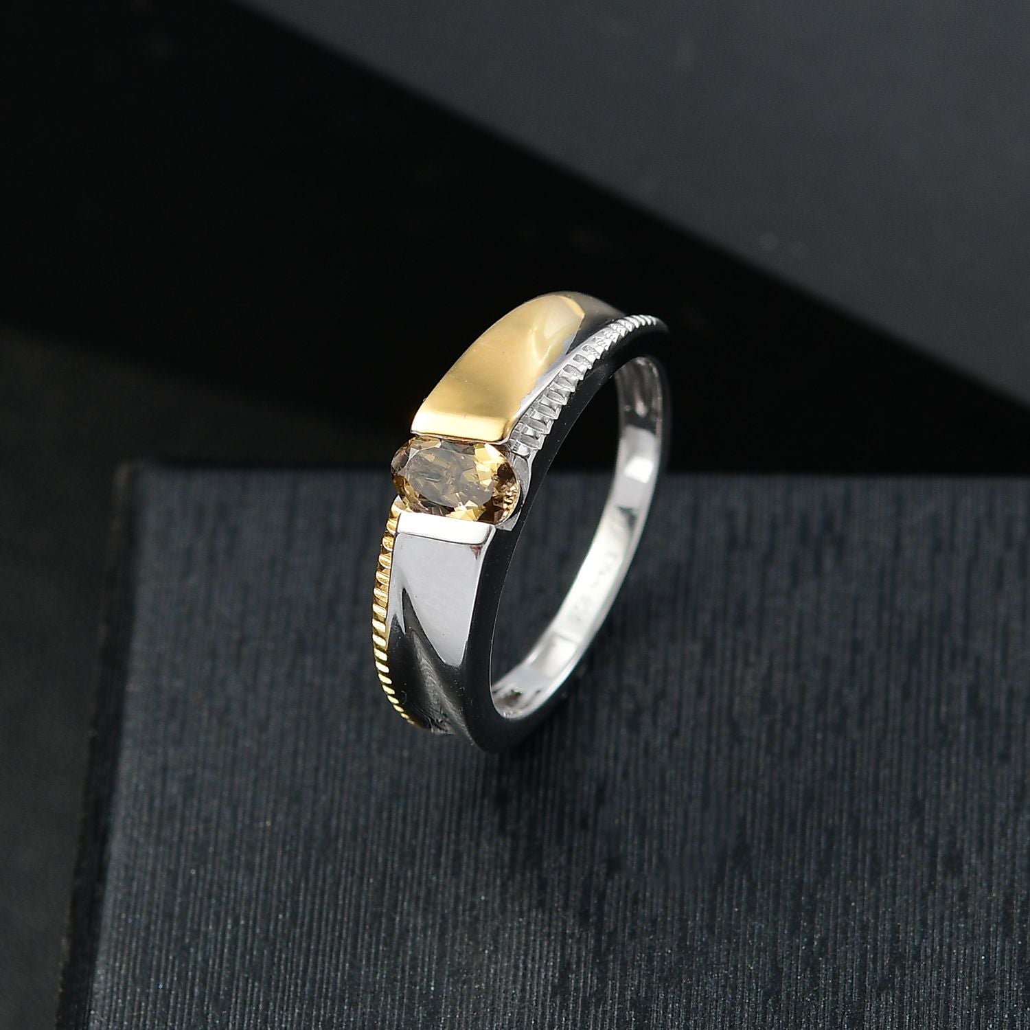D'Joy zweifarbiger AA goldener Tansanit Ring und Creolen