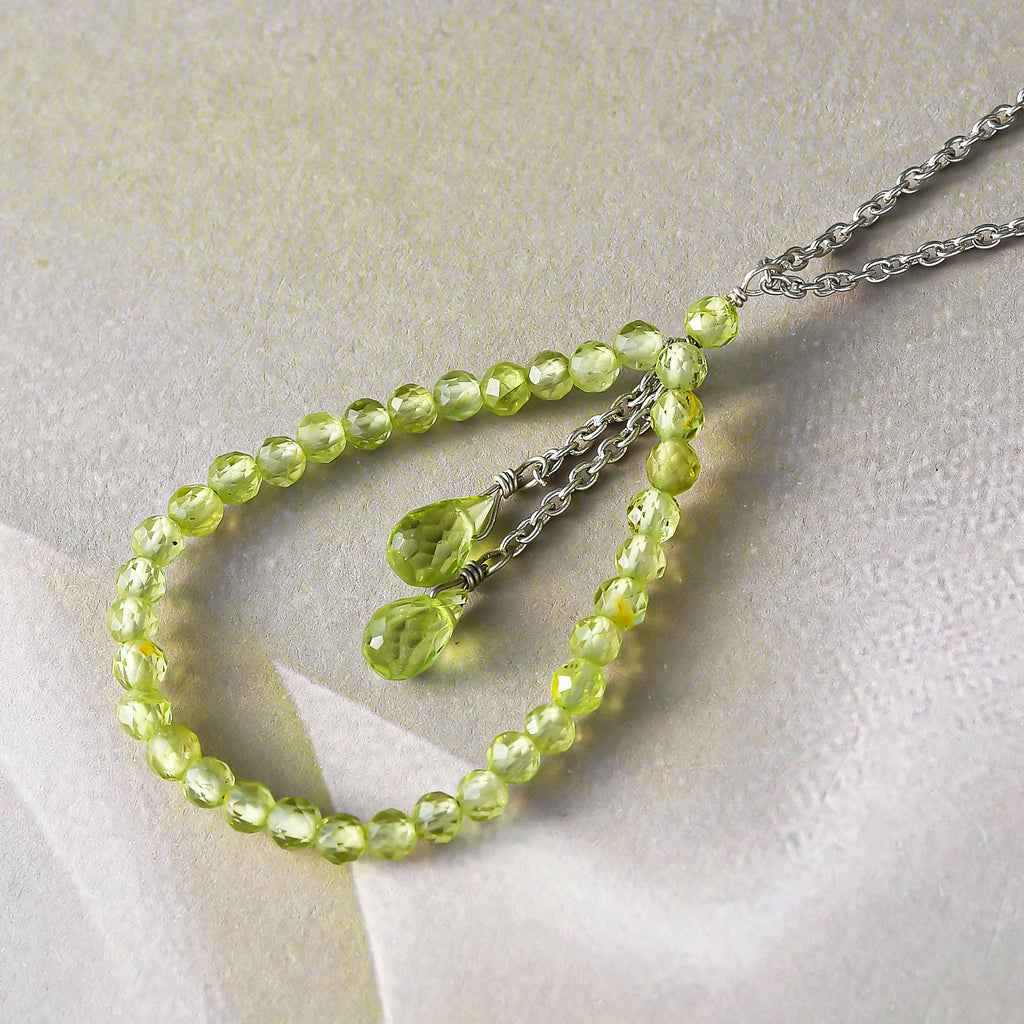 Natürliche Peridot-Halskette, ca. 50 cm, 925 Silber rhodiniert ca. 8,80 ct
