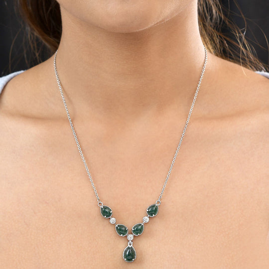 Grünes Aventurin-Collier, ca. 45 cm, Edelstahl ca. 8.76 ct